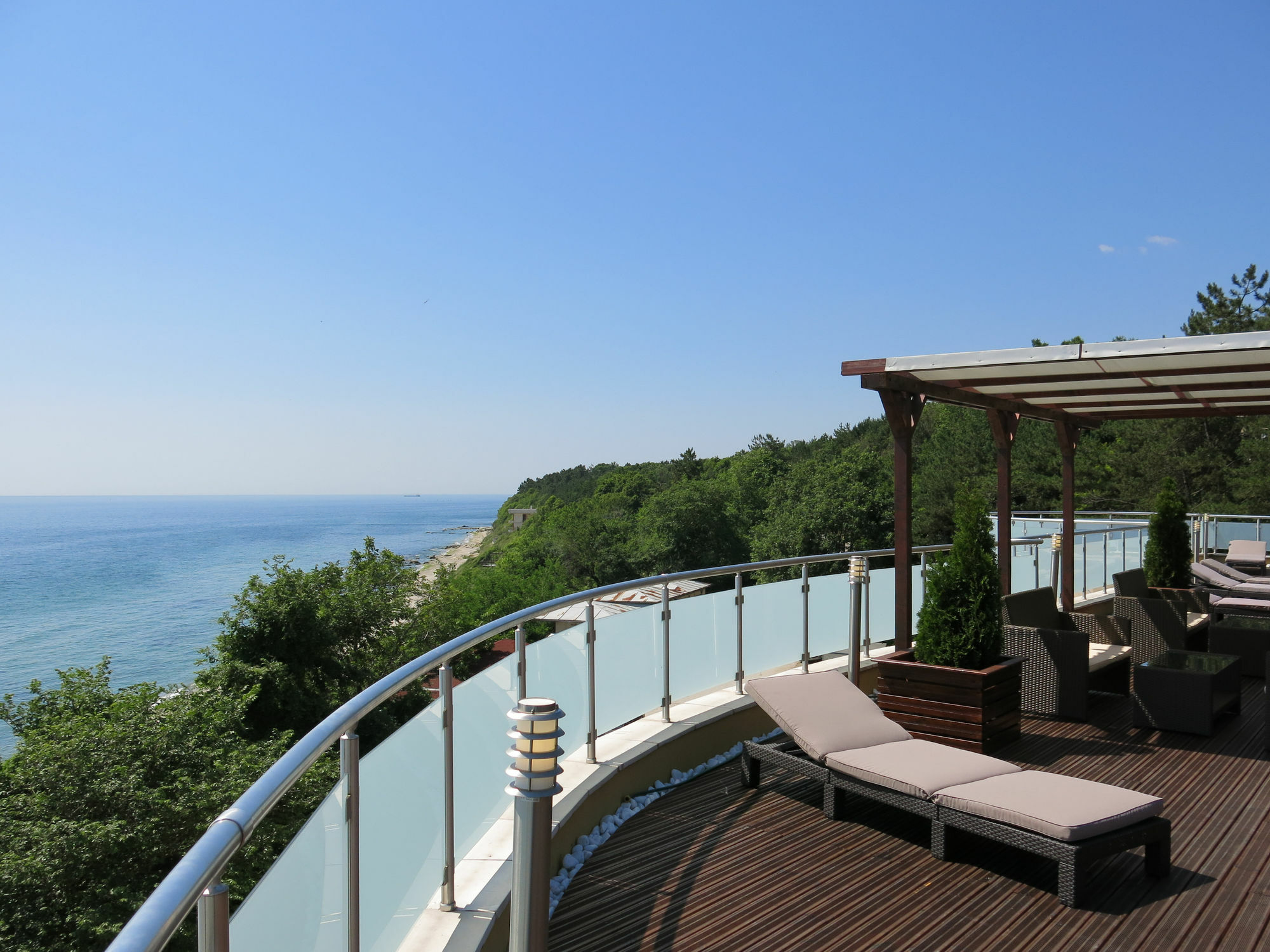 Family Hotel Albizia Beach Varna Extérieur photo